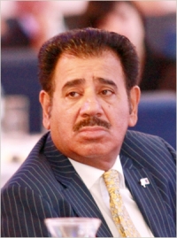 Panel Speaker Al Meer