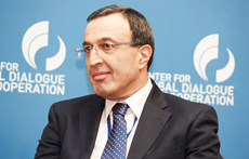Panel 4 - H.E. Petar Stoyanov - feature